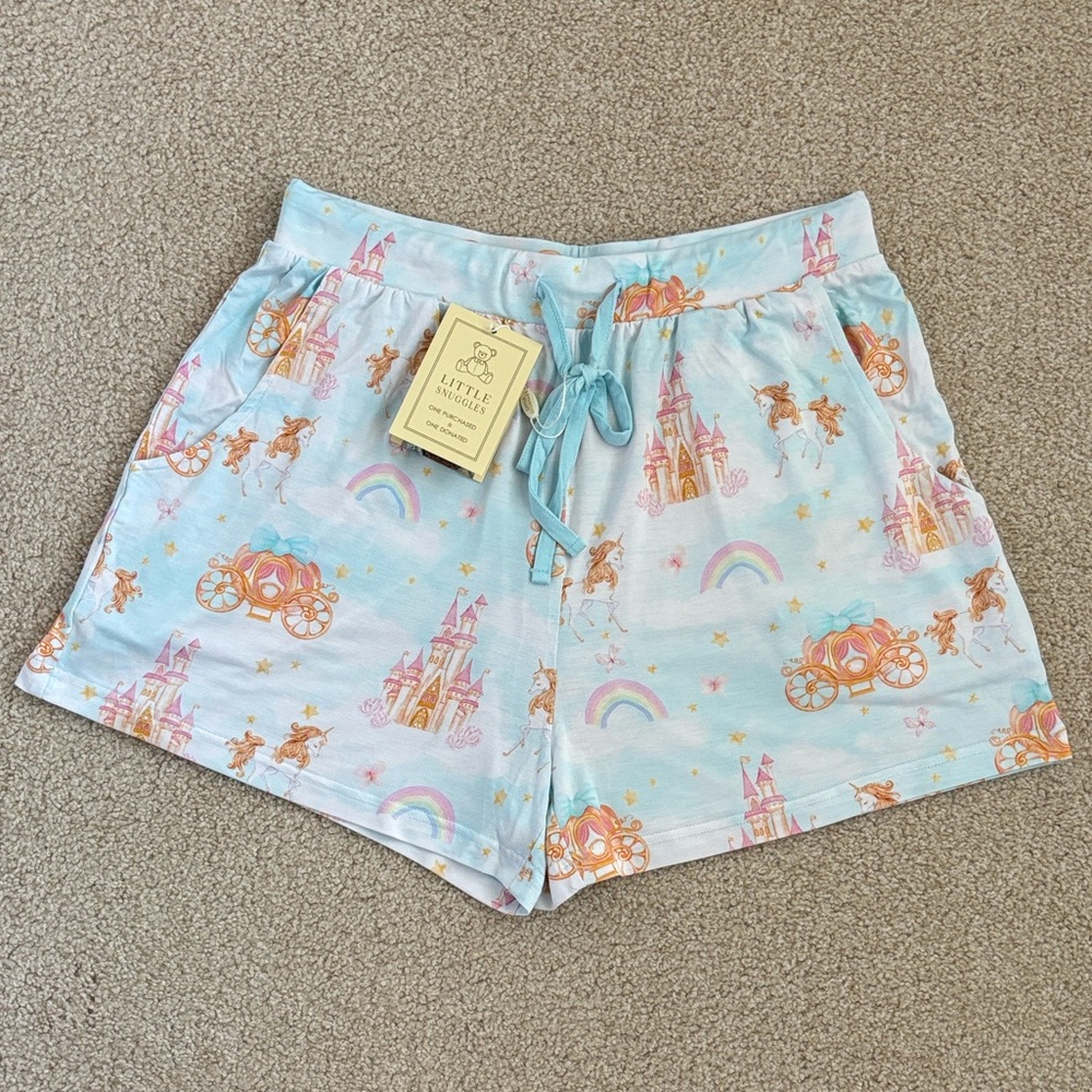NWT Little Snuggles Dream on Princess Bamboo pajama lounge shorts, size Medium